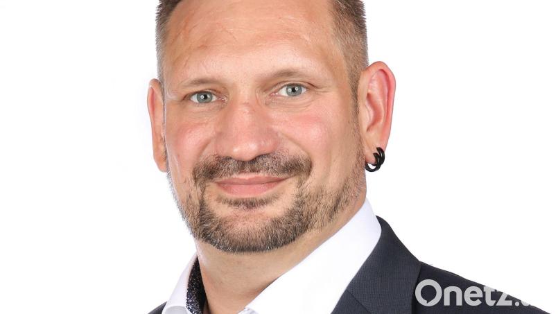 Tobias Groß rät Erstwählern, sich die Kandidaten genau anzuschauen, bevor sie ihr Kreuzchen machen. Bild: Camburry Photography/exb
