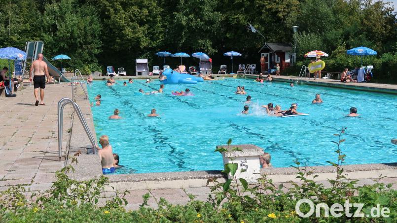 Das Friedenfelser Freibad ist nicht nur bei Einheimischen beliebt. An schönen Sommertagen wie am zurückliegenden Wochenende besuchen auch viele auswärtige Badegäste die Freizeiteinrichtung. Bild: bsc