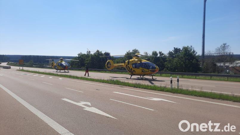 Auch Hubschrauber waren beim Unfall auf der B85 bei Amberg im Einsatz. Bild: Kreisbrandinspektion Amberg-Sulzbach