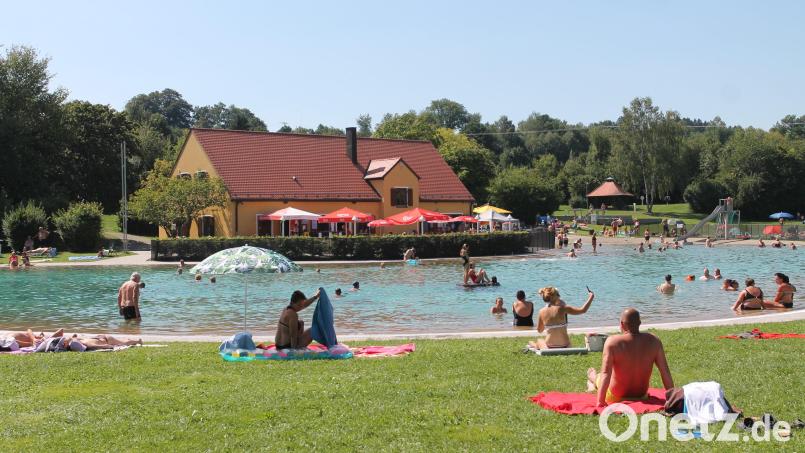 Die Freizeitanlage &quot;Bäckeröd&quot; ist sehr gut besucht. Vor allem am Nachmittag ist bei hochsommerlichen Temperaturen &quot;die Hütte voll&quot;. Bild: pi