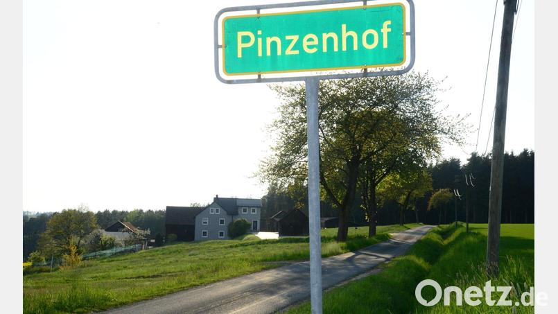 Die Gemeindeverbindungsstraße von Hammerles nach Pinzenhof wird ausgebaut. Archivbild: bey
