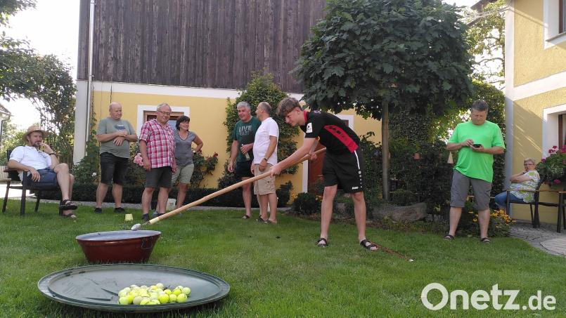 Bei der Radorientierungsfahrt am 10. September soll mit Lustigem und Kniffligem der Tag zu bereichert werden. Die Proben dafür laufen schon. Bild: Jasmin Gassner/exb