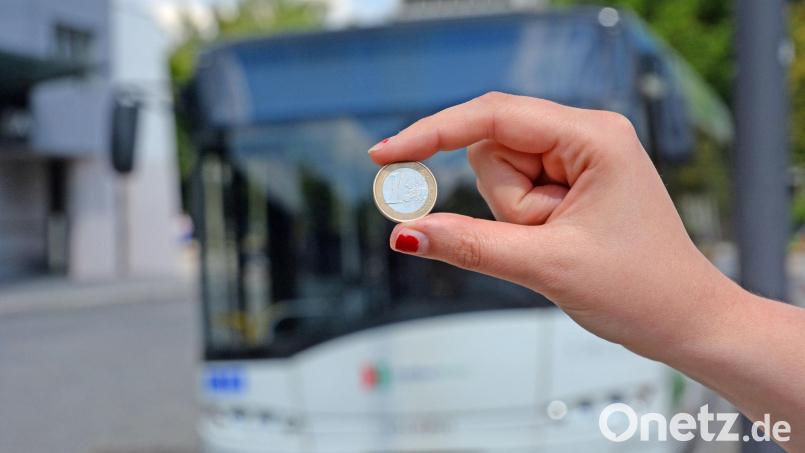 Wer den Öffentlichen Personennahverkehr verbessern will, muss Geld in die Hand nehmen. Im Schönseer Land machen sich Betroffene für einen Ausbau der Linie Weiding-Cham stark. Symbolbild: Gabi Schönberger