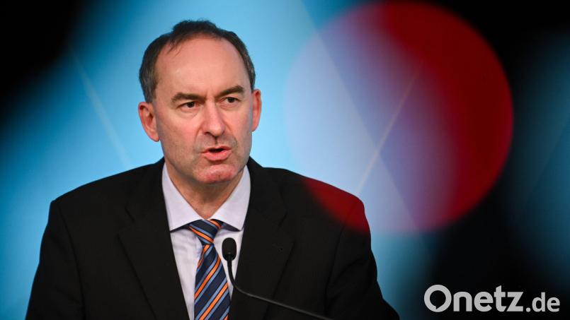 Huber Aiwanger (Freie Wähler) gerät durch die &quot;Flugblatt-Affäre&quot; unter Druck. Archivbild: Tobias Hase