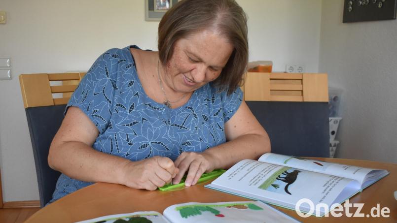 Heidi Braunreuther aus Immenreuth ist dabei, ihr erstes inklusives Kinderbuch zu gestalten. Bild: lue