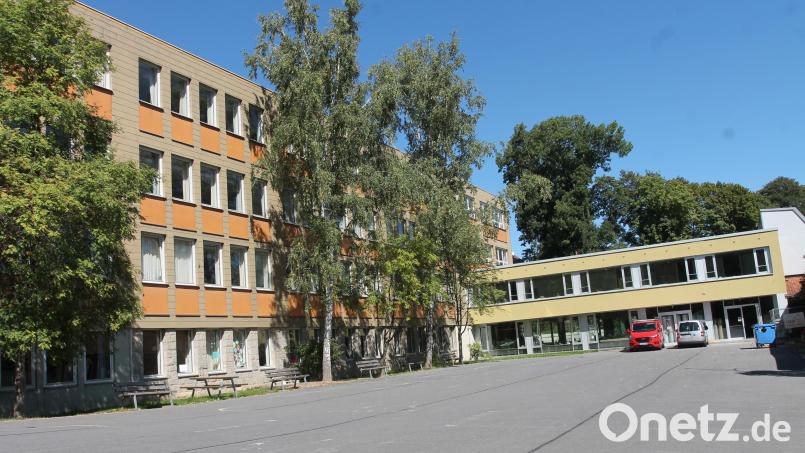 Am Dienstag beginnt auch in Pleystein wieder der Schulalltag. Bild: pi