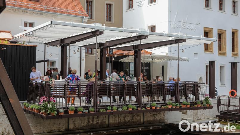 Das Bootshaus in Amberg ist eröffnet. Gefeiert wurde das am Freitag, 25. August, im Kreise geladener Gäste. Bild: Wolfgang Steinbacher