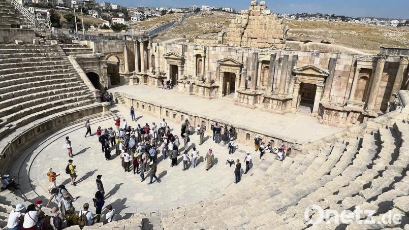 Das Südtheater in der antiken Stadt Jerash, die auch Gerasa genannt wird. Das Bauwerk stammt aus dem 1. Jahrhundert nach Christus und bot bis zu 5000 Zuschauern Platz. Bild: Verena Wolff/dpa