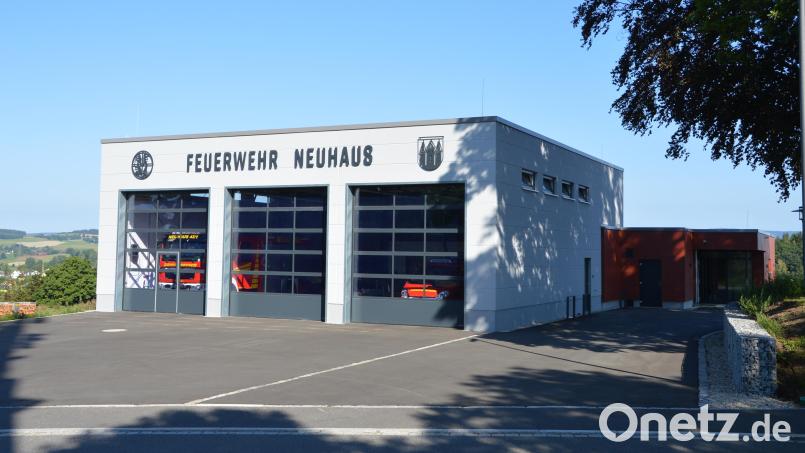 Das neue Gerätehaus der Feuerwehr Neuhaus. Bild: Norbert Härtl/exb
