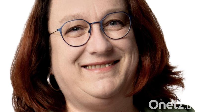 Janette Stopkova ist die Direktkandidatin der FDP bei der Landtagswahl im Stimmkreis Schwandorf. Bild: Stopkova/exb