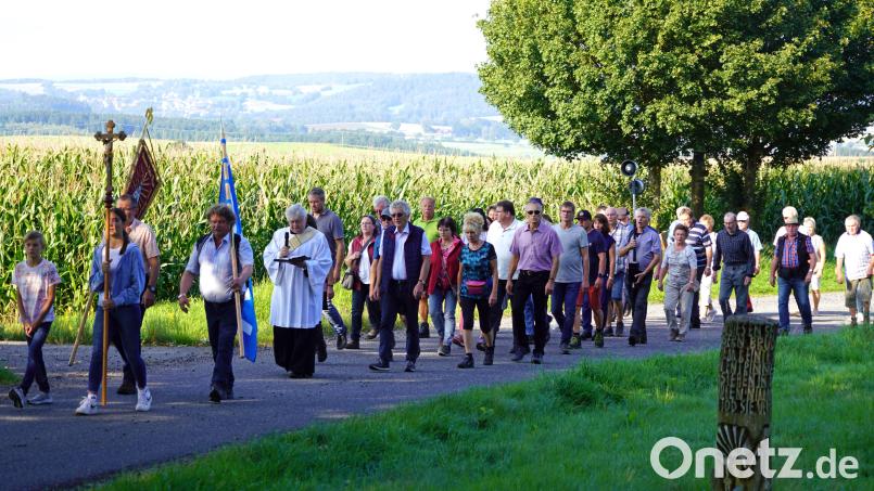 Von Waldthurn aus pilgern die Gläubigen zum Fahrenberg. Bild: fvo
