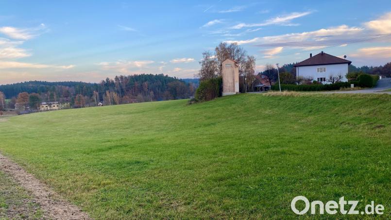Die Erschließung des Baugebietes „Im Badgarten“ könnte sich verzögern. Ein Urteil des Bundesverwaltungsgerichts erfordert möglicherweise eine Neuauflage des Bauleitplanverfahrens. Bild: Eichl