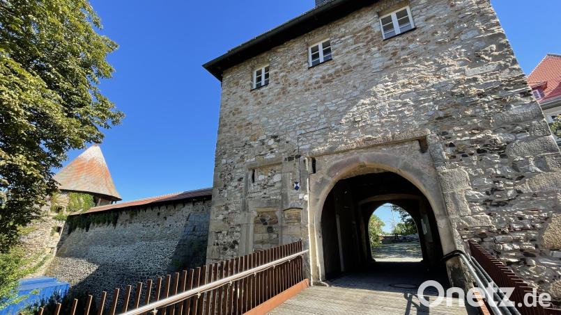 Die Burg Hohenberg ist seit sieben Jahren für die Öffentlichkeit geschlossen. Die Sanierungsarbeiten dauern voraussichtlich bis 2026. Bild: Matthias Bäumler/fph