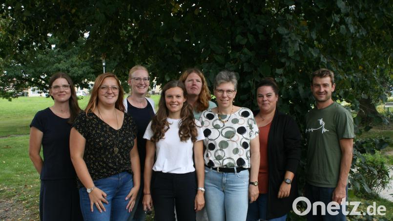 Neue Lehrkräfte verstärken ab dem neuen Schuljahr die Schulfamilie der Mittelschule in Neunburg vorm Wald. Bild: Mittelschule Neunburg/exb