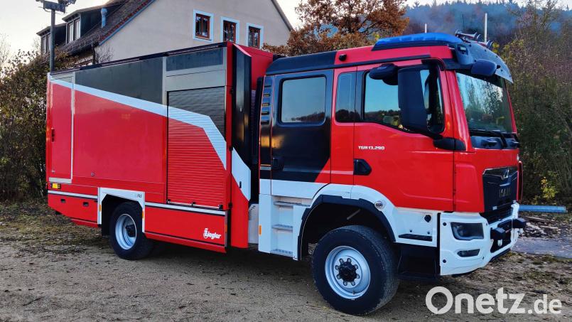 Diesen Gerätewagen Logistik 2 mit Wasserversorgung hat sich die Feuerwehr Illschwang vor einiger Zeit vorführen lassen. Auch Neukirchen will ein solches Fahrzeug anschaffen. Archivbild: no