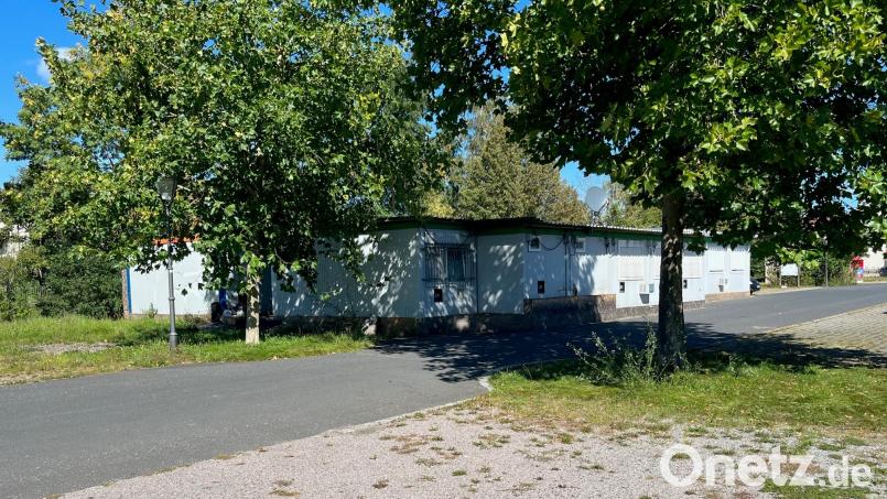 In dieser Containeranlage, die derzeit noch am Ziegelanger in Vilseck steht, waren 29 ukrainische Frauen und Kinder untergebracht. Nun gibt es Pläne, diese Container auf ein privates Grundstück ins Gewerbegebiet zu versetzen – zur Unterbringung von 25 jungen Flüchtlingen. Bild: e