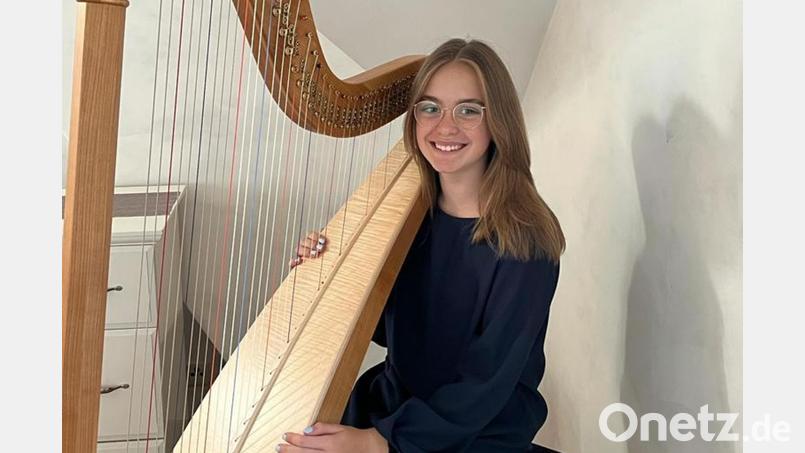 Pia Franziska Pfeiffer gestaltet die Kunstnacht im Tiefenbacher Museum. Bild: Prögler/exb