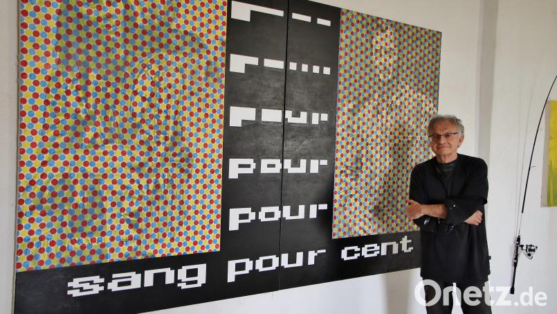 Raoul Kaufer (rechts) ist Deutsch-Franzose, so spielt er in seinen Werken auch mit der französischen Sprache. Das Thema Doppelidentität spiegelt sich in den Schauspielern Pierre Brice (links) und Lex Barker (rechts), die man hinter den Punkten erahnen kann. Bild: Dobler