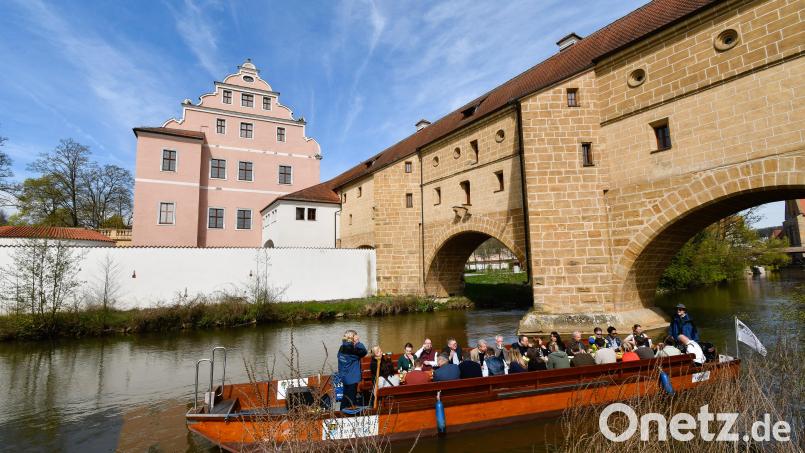 Zwei Highlights in Amberg: Die Stadtbrille als gern fotografierte Sehenswürdigkeit, die Plättenfahrten als Attraktion. Beides noch ausbaufähig, findet Arno Diener, der im Mitmach-Portal für die Innenstadt-Million mehrere Vorschläge eingetragen hat. Archivbild: Petra Hartl