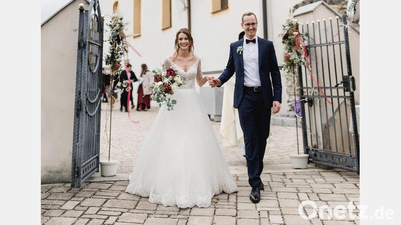 Carolin Müller und Lukas Müller-Wirtz haben sich getraut. Bild: Lisa Goseberg