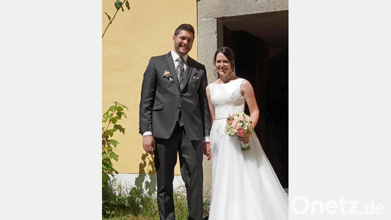 Johanna und Florian Stahl haben sich getraut. Bild: fvo