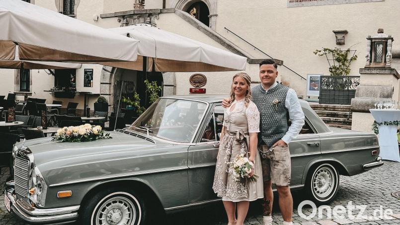 Hochzeit von Julia Fischer und Sebastian Wolfinger Bild: Michaeal Völkl, Fotoflair/exb