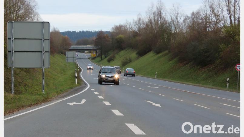 Autofahrer aufgepasst: Ab diesem Donnerstag, 28. September, geht es auf der Süd-Ost-Tangente abschnittsweise nur mit Tempo 30 voran. Bild: Götz