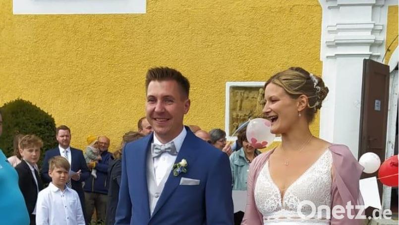 In der Pfarrkirche Sankt Ägidius gaben sich Sabine und Benedikt Hoffmann das Jawort. Bild: soj