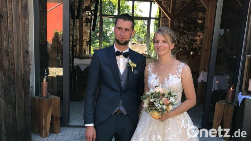 Michael Höger aus Etzgersrieth und Kerstin Höger, geborene Roth, aus Gartenried gaben sich das Jawort. Bild:  privat