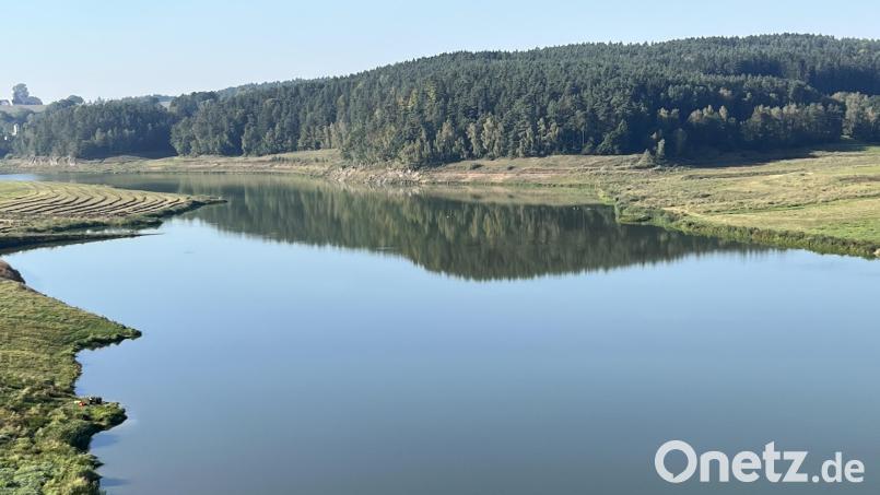 Der Eixendorfer Stausee wird noch ein Jahr abgesenkt bleiben. Wie soll er künftig genutzt werden? Der Stadtrat beschäftigte sich am Donnerstag mit diesem Thema. Bild: sns