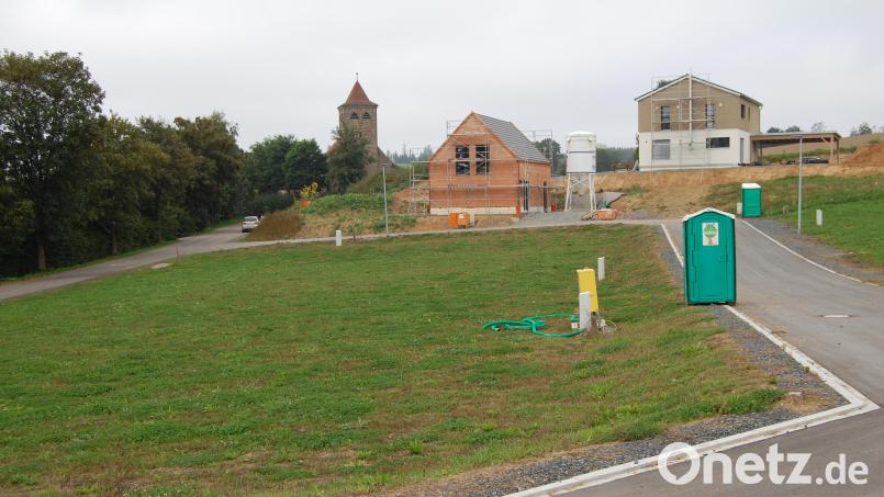Das neue Baugebiet &quot;Queräcker&quot; in Kirchendemenreuth wird gut angenommen. Von den zehn Parzellen sind bereits sechs vergeben. Vier stehen noch zum Verkauf. Bild: sm