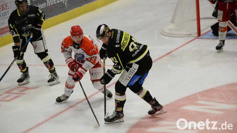 Michael Kirchberger (rechts) traf zum 5:2 für den ERSC. Bild: Andreas Brückmann