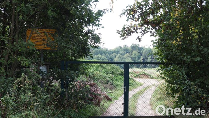 Die Bauschuttdeponie bei Röthenbach (Gemeinde Reuth b. Erbendorf) schließt wohl bald für immer ihre Tore. Bild: lum