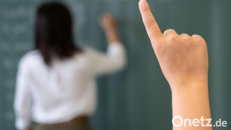 Auf rund 3300 Euro beläuft sich der Betrag, den die Gemeinden Königstein und Hirschbach für jedes Grundschulkind aufbringen müssen. Symbolbild: Marijan Murat