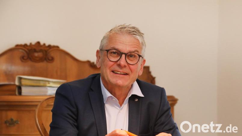 Rechtsanwalt Martin Scharf aus Neunburg vorm Wald zieht für die Freien Wähler in den Landtag ein. Der 60-Jährige hatte bei der Wahl am Sonntag im Stimmkreis Schwandorf ein herausragendes Ergebnis geholt. Bild: Gerhard Götz