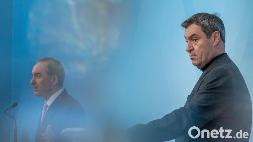 Hubert Aiwanger (links, Freie Wähler), Stellvertretender Ministerpräsident und bayerischer Staatsminister für Wirtschaft, Landentwicklung und Energie, und Markus Söder (rechts, CSU), Ministerpräsident von Bayern. Bild: Peter Kneffel