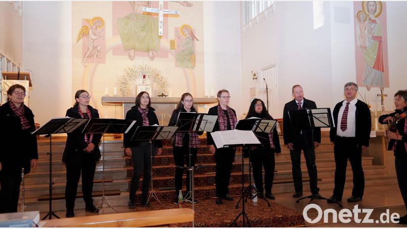 Die Gruppe &quot;CantArt&quot; tritt beim Konzert in St. Johannes auf. Die Kirche feiert 70. Geburtstag. Bild: uz