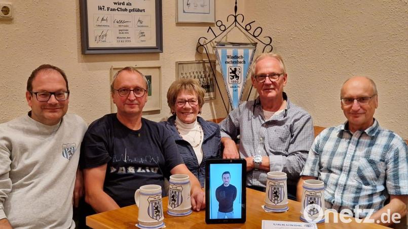 Für 45 Jahre werden geehrt, (von links) Harald Kropf, Johann Ascherl, Hermine Forster, Willi Schneider, und Berthold Ascherl, nicht im Bild Albert Klier. 20 Jahre ist Margarita Rodriguez Gonzales dabei. Bild: Willi Schneider/exb