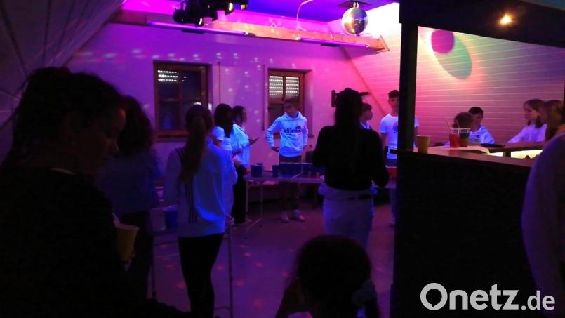 Die beide Räume der &quot;Freiheit&quot; in der Neustädter Gramau sind ein beliebter Partyort des städtischen Jugendgremiums. Jetzt stehen sie auch jungen Leuten für eine private Fete offen. Bild: Johannes Kippes/exb