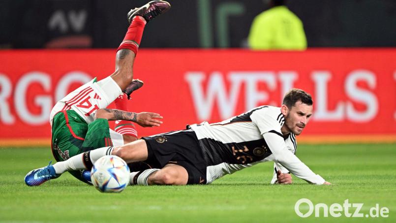 Pascal Groß (rechts) war einer der Gewinner der USA-Reise im deutschen Team. Bild: Federico Gambarini/dpa