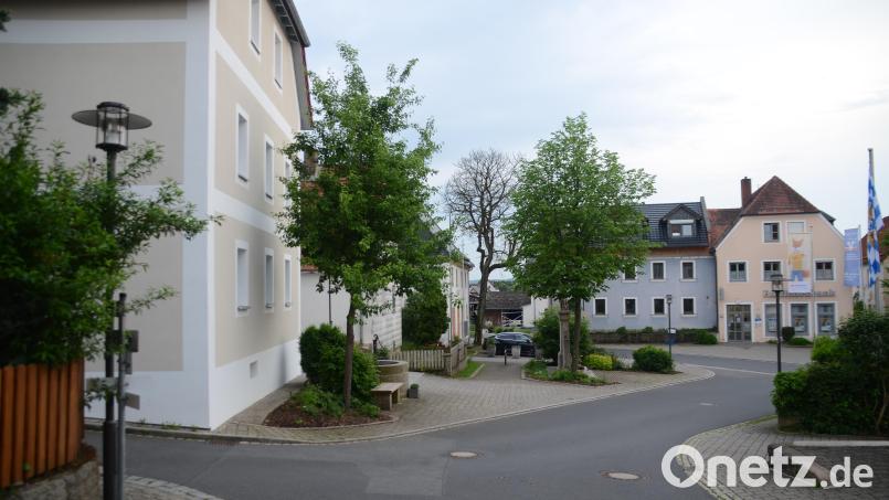 Die Sanierung der Ortsmitte von Kastl wird auch im Rahmen des Städtebausanierungsprogramms mit Haushaltsmitteln bedacht. Bild: ak