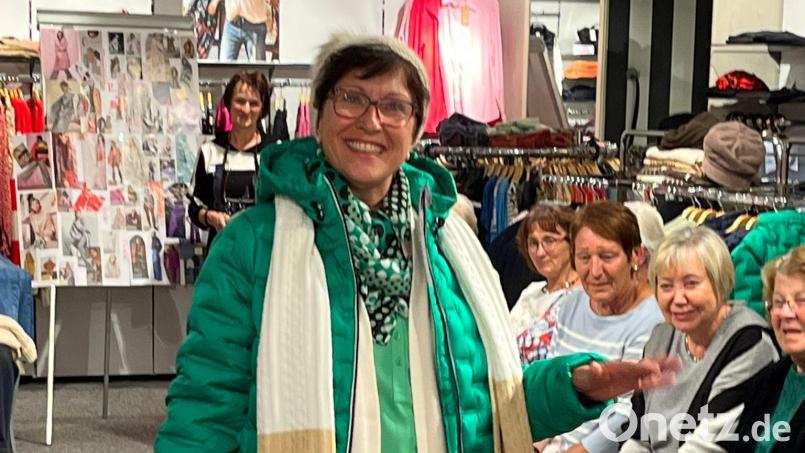 Aktuelle Trends werden bei der Modenschau des Frauenbund Pfreimd präsentiert. Bild: Schreyer/exb