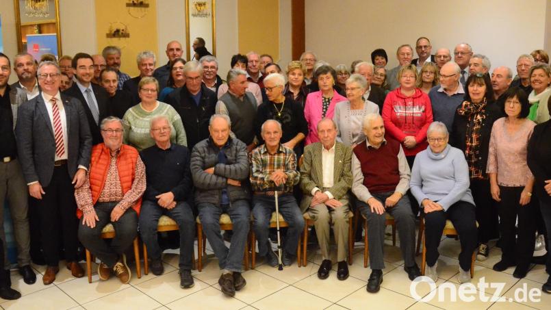 Die Gewerkschaft Verdi ehrt zahlreiche Jubilare. Bild: Kunz