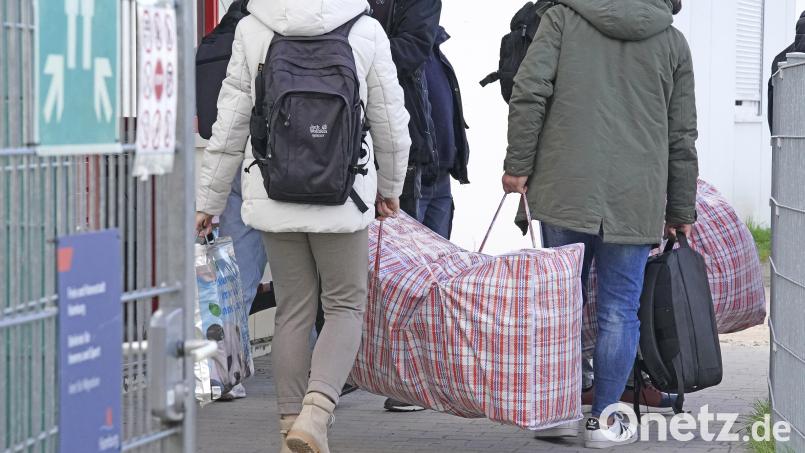 Seit Monaten kommen wieder verstärkt Geflüchtete in den Landkreis Wunsiedel. Bild: Marcus Brandt/dpa