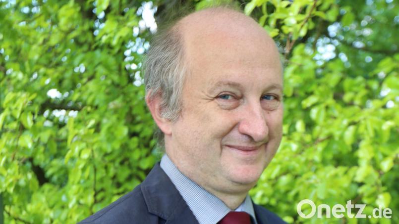 Wolfgang Kaiser arbeitet seit 40 Jahren für die Stadt Bärnau. Bild: Ikom Stiftland/exb
