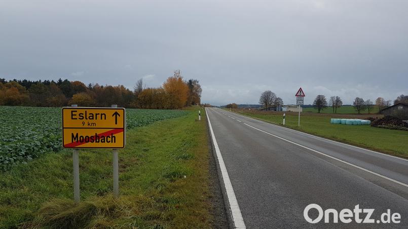Die Staatsstraße zwischen Moosbach und Eslarn wird für eineinhalb Wochen komplett gesperrt. Bild: gi