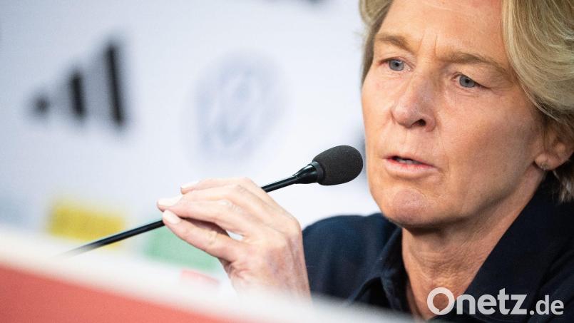 Hat sich mit dem DFB auf eine Vertragsauflösung geeinigt: Martina Voss-Tecklenburg. Bild: Sebastian Gollnow/dpa