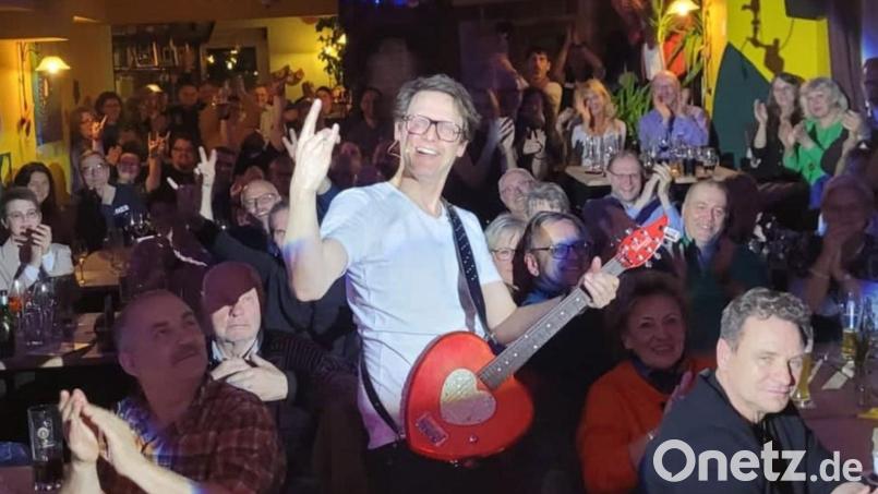 Eine Live-Band, die tolle Stimmung machte. Bild: Kunz