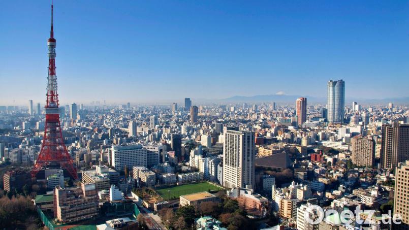 Ein Fotovortrag der Volkshochschule bringt die Widersprüche der Japanischen Hauptstadt Tokyo nach Amberg. Bild:  Petra Wels/exb