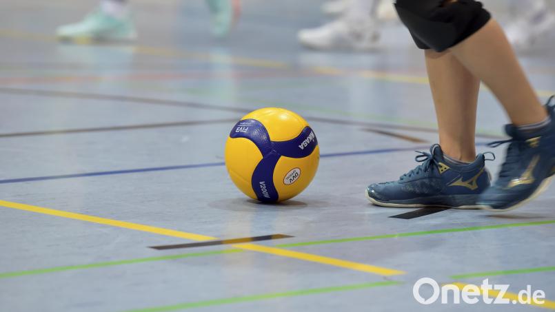 Die Volleyballerinnen des TV Vohenstrauß müssen am Samstag in Amberg ran. Symbolbild: Hubert Ziegler
